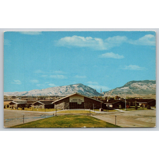 Postcard WY Cody Buffalo Bill Historical Center UNP B7