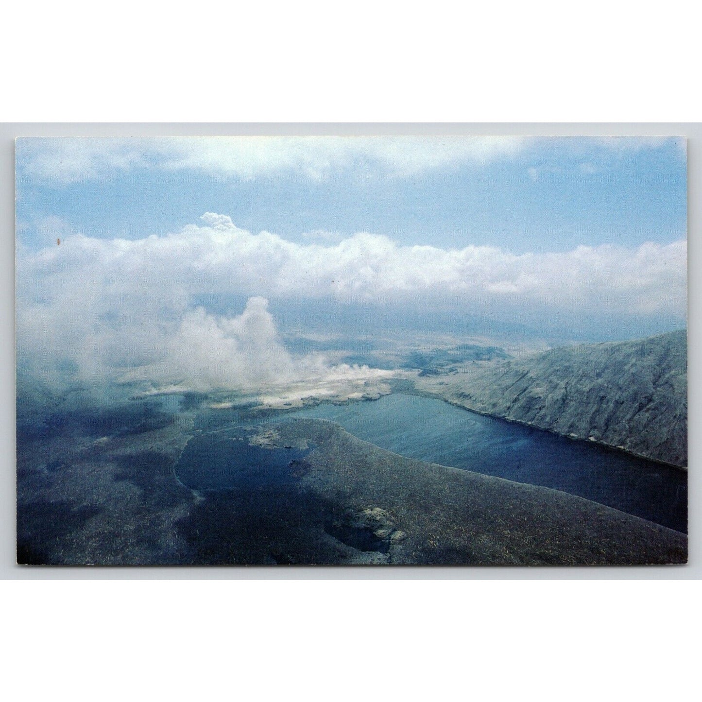 Postcard Washington Mount St Helens Spirit Lake UNP A34