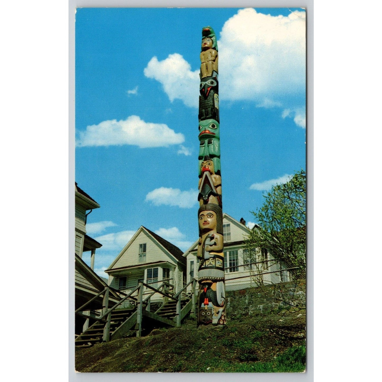 Postcard Alaska Juneau Giant Frog Totem Pole C11