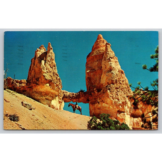 Postcard UT Utah Bryce Canyon national Park Tower Bridge Chrome A19