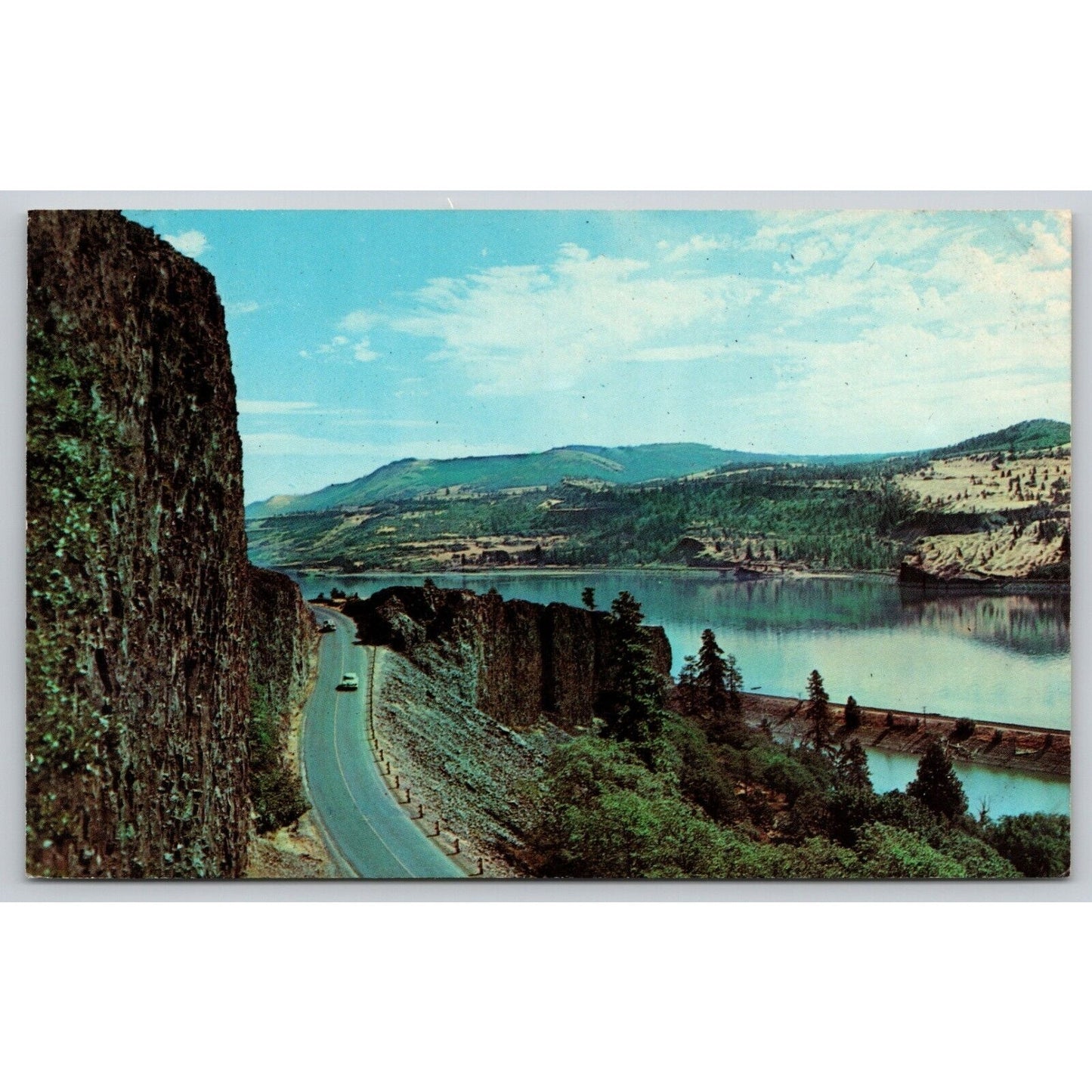 Postcard WA Evergreen Highway Along Columbia River Cascade Range UNP A34