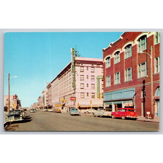 Postcard WY Cheyenne Sixteenth Street Street Scene Old Cars Coca-Cola UNP B7