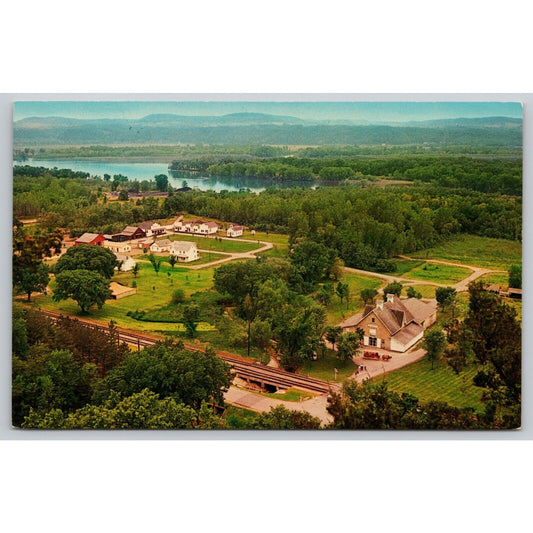 Postcard WI Cassville Stonefield Scenic View