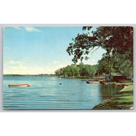 Postcard WI Beautiful Lake Scene In Northern Wisconsin UNP B29