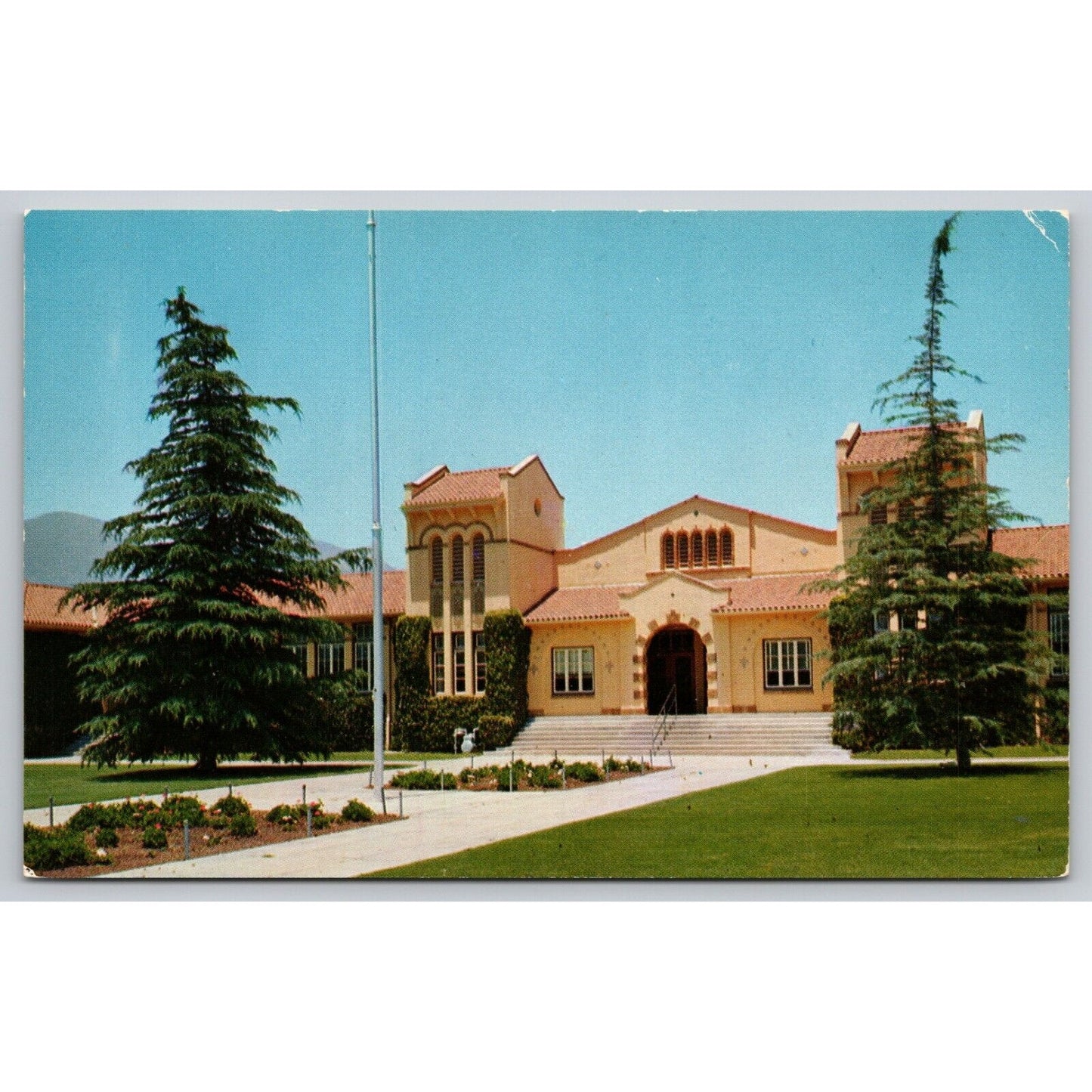 Postcard CA Fillmore Sespe Avenue Grade School UNP C6