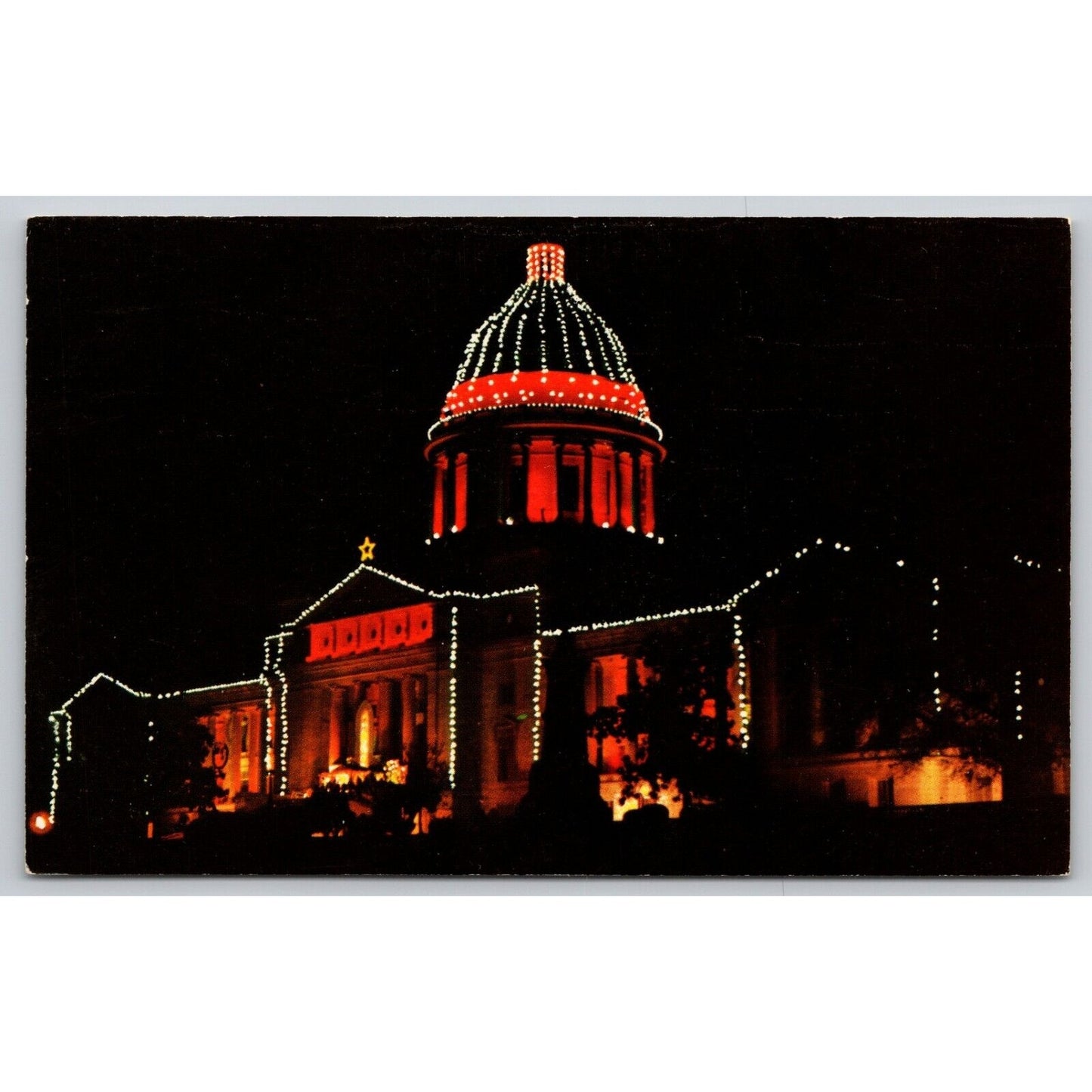 Postcard AR Little Rock Christmas At The Arkansas State Capitol UNP A27