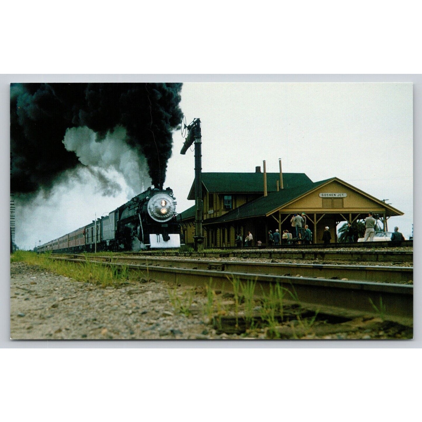 Postcard CA Goshen Junction Southern Pacific GS Class #4439 Train UNP B26