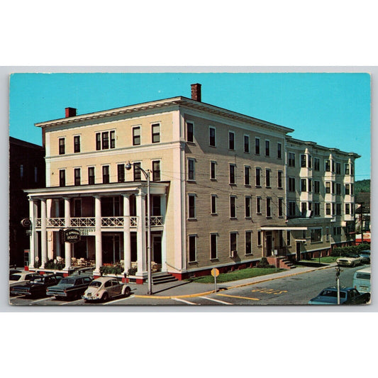 Postcard VT St. Johnsbury House Motor Inn